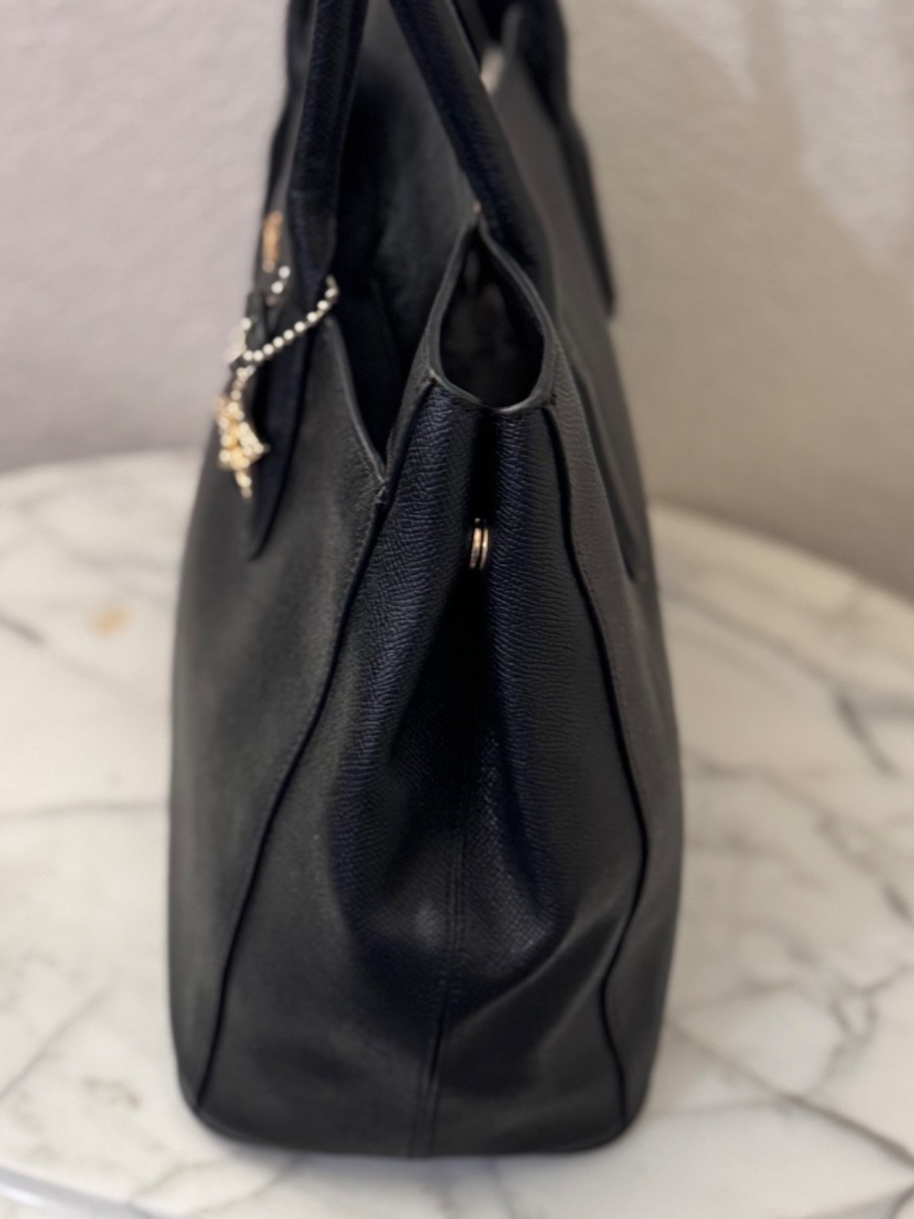 Coach Black Bailey Caryall Tote,Gold pin mount logo, star charm,adjustable sides - Picture 7 of 10